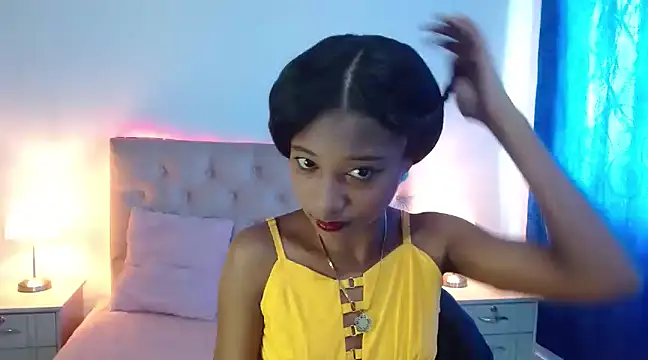 LITTLEDOLLHOT online show from January 31, 2025, 2:49 pm