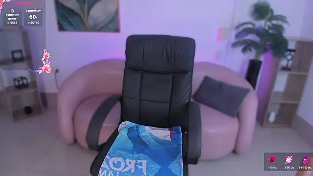 Snapshot of Ayha_khalaf chatting on February 22, 2026, 2:03 am Ayha khalaf online show from February 22, 2026, 2:03 am