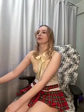 LillyFan-X online show from May 30, 2026, 4:30 am