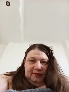 HotHornyEmmaX online show from May 15, 2026, 6:00 am