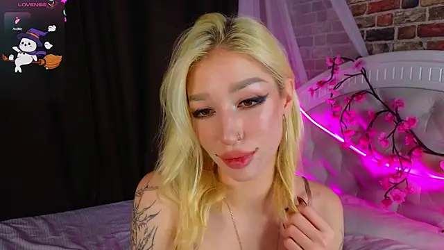 SallyCha online show from November 6, 2025, 6:06 am