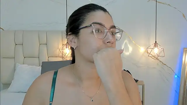 fierygroup online show from March 4, 2025, 9:54 pm