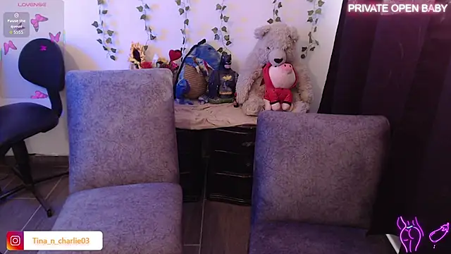 Tina 4 Charlie online show from November 27, 2025, 12:38 pm