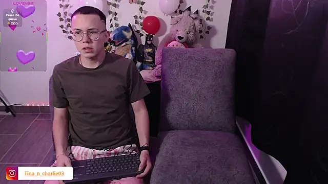 Tina 4 Charlie online show from February 19, 2026, 2:14 pm