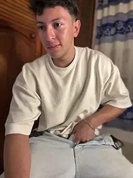 Snapshot of Amon__ashford chatting on February 27, 2025, 12:14 am Amon ashford online show from February 27, 2025, 12:14 am