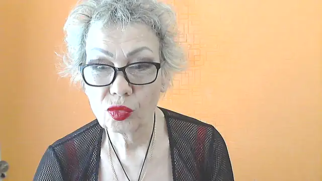 NessyJenixs online show from March 1, 2026, 8:14 am