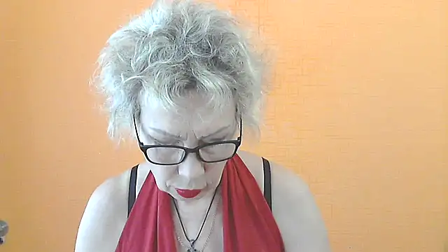 NessyJenixs online show from June 17, 2026, 6:35 am