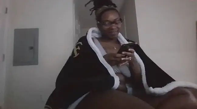 Snapshot of theprettysoles chatting on February 28, 2025, 8:07 pm theprettysoles online show from February 28, 2025, 8:07 pm