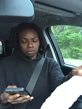 Snapshot of theprettysoles chatting on April 6, 2026, 11:50 pm theprettysoles online show from April 6, 2026, 11:50 pm