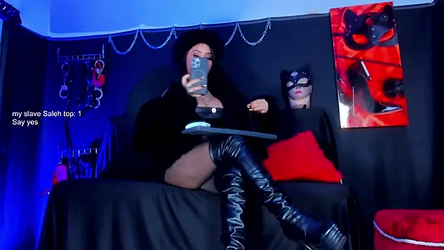 Snapshot of KaramStone chatting on February 7, 2026, 2:14 pm KaramStone online show from February 7, 2026, 2:14 pm