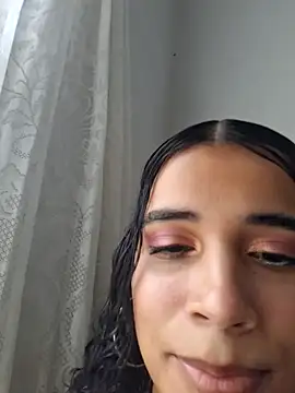 Snapshot of novinhatransexy chatting on January 29, 2025, 1:07 pm novinhatransexy online show from January 29, 2025, 1:07 pm