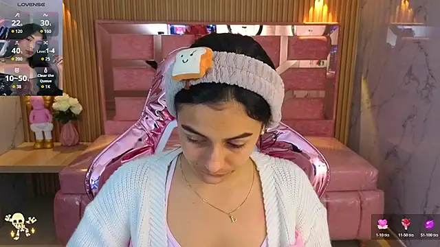 Snapshot of lilith_petit_sub chatting on October 31, 2025, 3:14 am lilith petit sub online show from October 31, 2025, 3:14 am