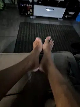 Snapshot of badbrown chatting on November 5, 2025, 1:52 am badbrown online show from November 5, 2025, 1:52 am