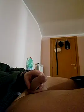 Velly82 online show from January 7, 2026, 5:51 pm