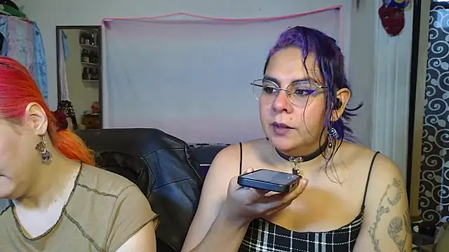 Evelan420 online show from December 18, 2025, 6:23 pm