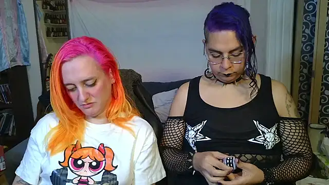 Evelan420 online show from November 26, 2025, 7:03 pm