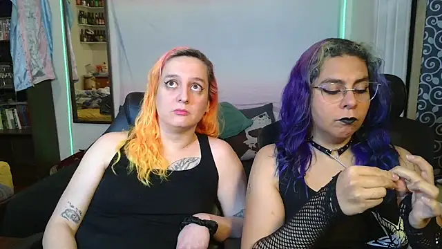 Evelan420 online show from February 16, 2026, 7:12 pm