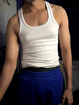 fit boyxx online show from November 13, 2025, 7:51 pm