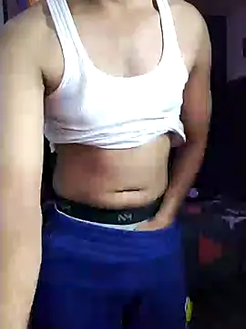 fit boyxx online show from October 21, 2025, 8:41 pm