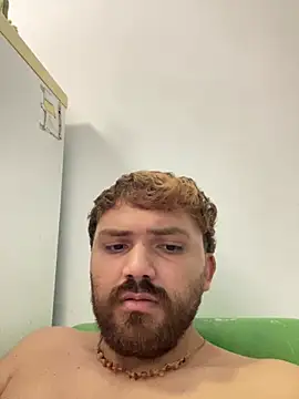 Snapshot of ruivinho66 chatting on January 22, 2025, 4:44 pm ruivinho66 online show from January 22, 2025, 4:44 pm