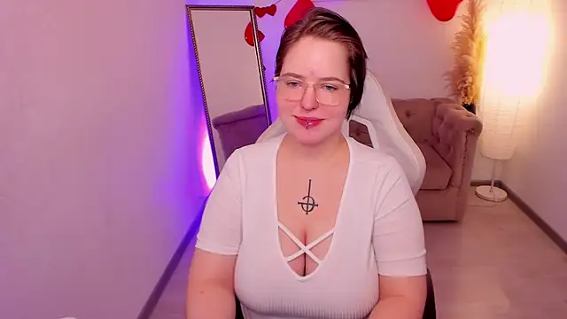 Snapshot of Manic_pixie_ chatting on February 21, 2026, 3:47 pm Manic pixie online show from February 21, 2026, 3:47 pm