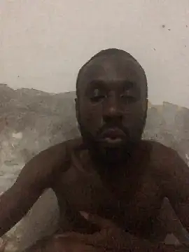 Snapshot of onewinnertee chatting on January 19, 2026, 12:47 am onewinnertee online show from January 19, 2026, 12:47 am