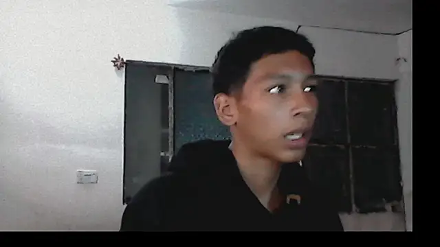 Snapshot of daniel_hot_420 chatting on January 23, 2025, 9:50 pm daniel hot 420 online show from January 23, 2025, 9:50 pm