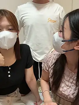 NA-KAREN-V8 online show from July 5, 2026, 4:25 pm
