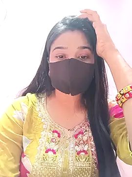 Simran-001 online show from December 19, 2025, 10:39 am