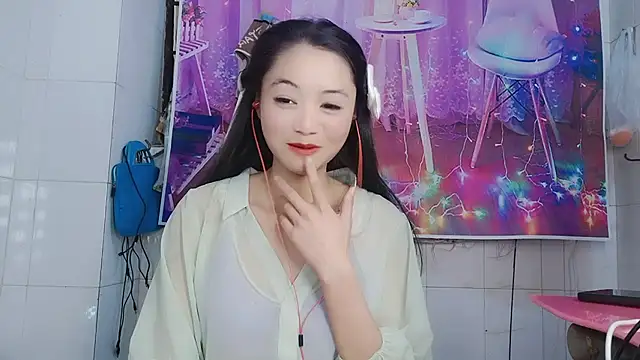 ManMan-520 online show from February 6, 2025, 6:56 pm