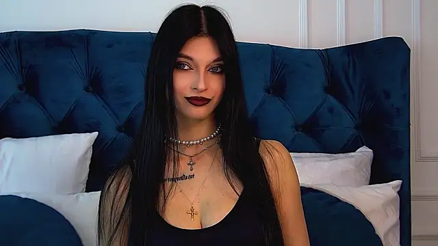 Snapshot of BeverlyMost chatting on June 7, 2026, 6:29 am BeverlyMost online show from June 7, 2026, 6:29 am