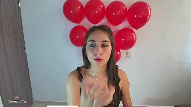 Snapshot of scarletwine chatting on February 8, 2025, 12:28 pm scarletwine online show from February 8, 2025, 12:28 pm