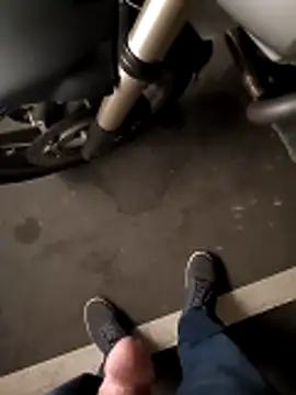 garibaldi1974 online show from November 9, 2025, 12:20 pm