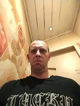 Snapshot of MaxDevilWhite chatting on September 13, 2025, 6:13 am MaxDevilWhite online show from September 13, 2025, 6:13 am