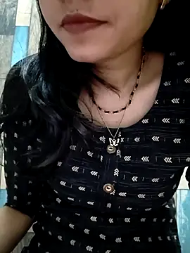 cute IndianBabe online show from April 5, 2026, 1:23 am