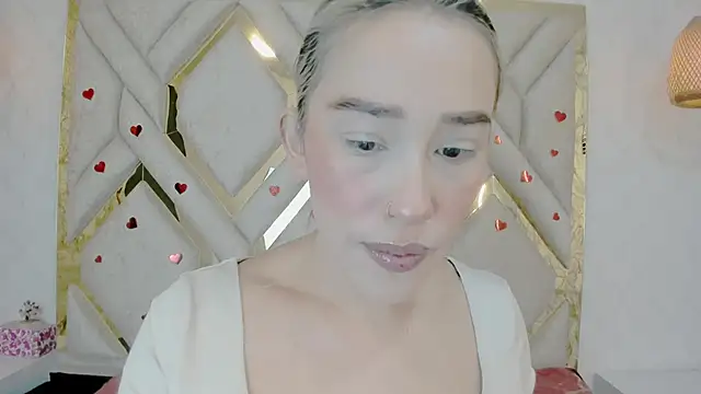 Snapshot of Lannajansen chatting on February 26, 2025, 1:22 pm Lannajansen online show from February 26, 2025, 1:22 pm