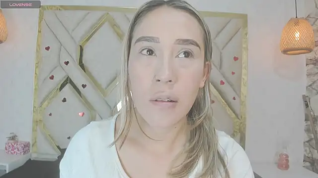Snapshot of Lannajansen chatting on March 18, 2025, 2:28 pm Lannajansen online show from March 18, 2025, 2:28 pm