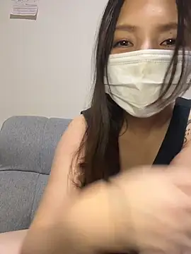 Snapshot of anchan69 chatting on February 27, 2026, 10:15 am anchan69 online show from February 27, 2026, 10:15 am