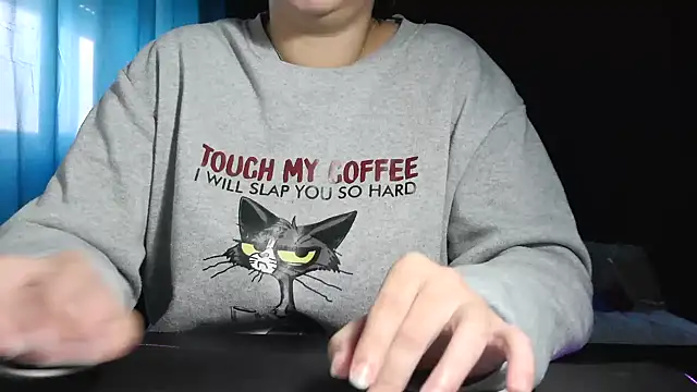 bunnyfox420 online show from November 14, 2025, 1:48 pm