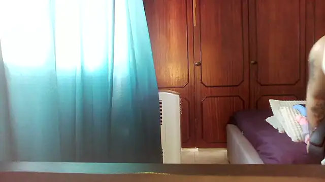 bunnyfox420 online show from October 6, 2025, 1:56 pm