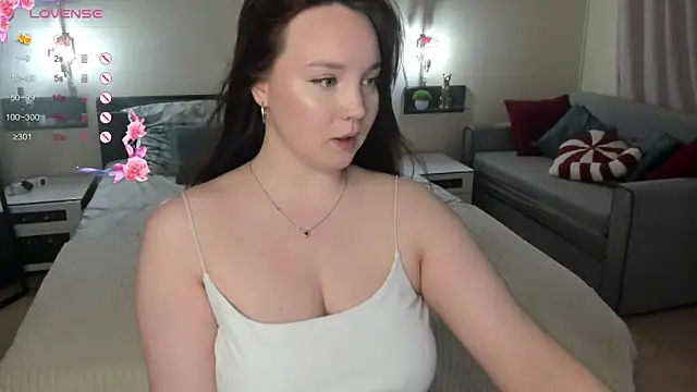 maya suun online show from May 31, 2026, 1:11 am