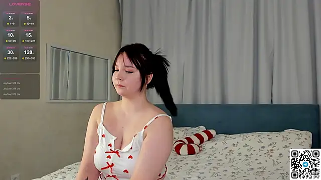 Snapshot of maya_suun chatting on February 26, 2025, 8:39 am maya suun online show from February 26, 2025, 8:39 am