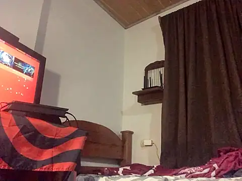 Snapshot of Nooneisthis chatting on February 6, 2026, 7:15 am Nooneisthis online show from February 6, 2026, 7:15 am