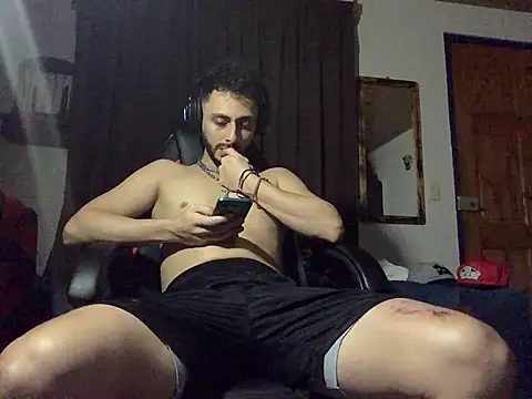 Snapshot of Nooneisthis chatting on February 21, 2026, 6:15 am Nooneisthis online show from February 21, 2026, 6:15 am