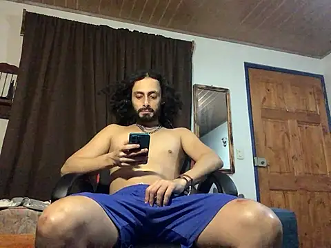 Snapshot of Nooneisthis chatting on February 12, 2026, 6:13 am Nooneisthis online show from February 12, 2026, 6:13 am