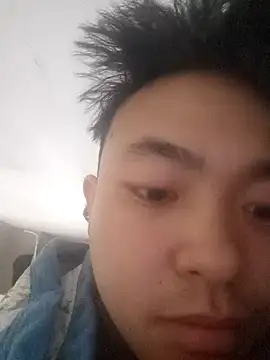 zxc78911 online show from October 10, 2025, 3:07 am