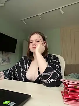Bella Eloise online show from January 23, 2025, 12:41 pm