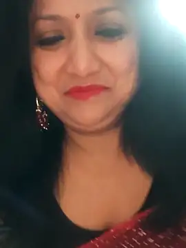 horny lizia online show from February 5, 2026, 4:14 pm