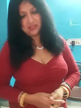 Snapshot of horny_lizia chatting on March 31, 2026, 5:48 pm horny lizia online show from March 31, 2026, 5:48 pm