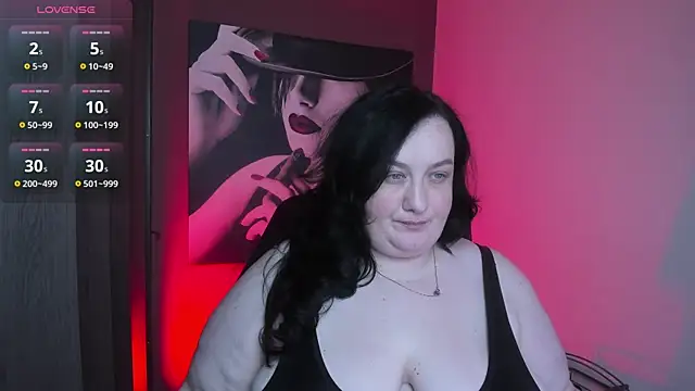 QueenOfHaze online show from June 15, 2026, 9:14 pm